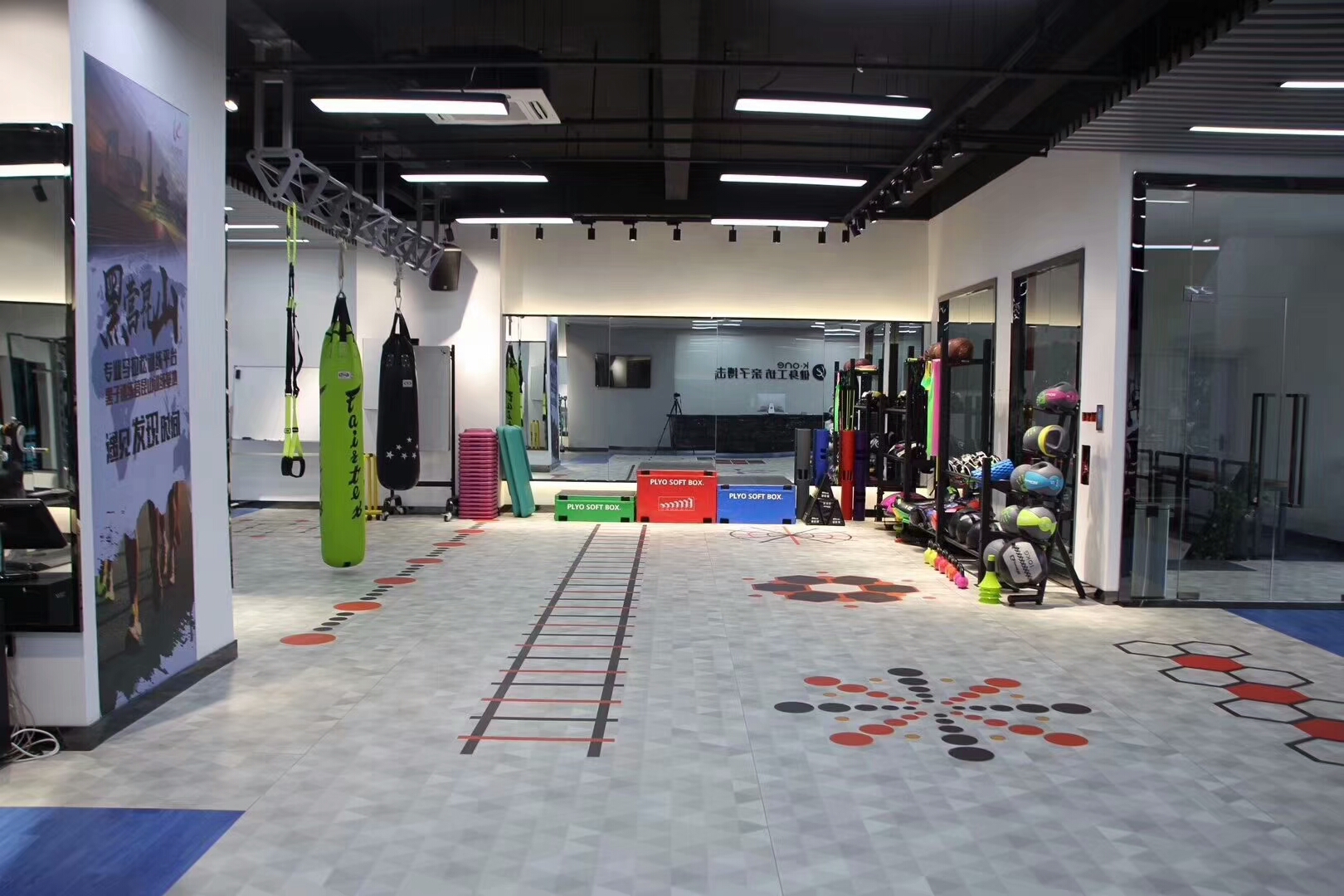 健身房PVC塑胶地板